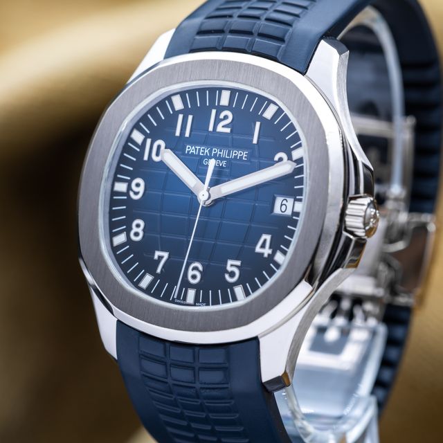 Patek Philippe Aquanaut 5168G-001 Image 2